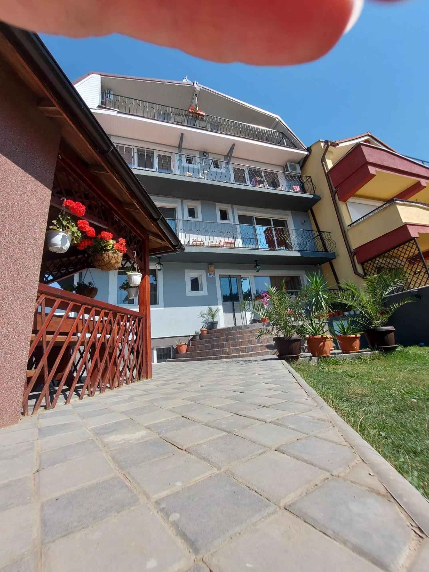 Hotel Rene si Ilinca à Eforie Nord Extérieur photo